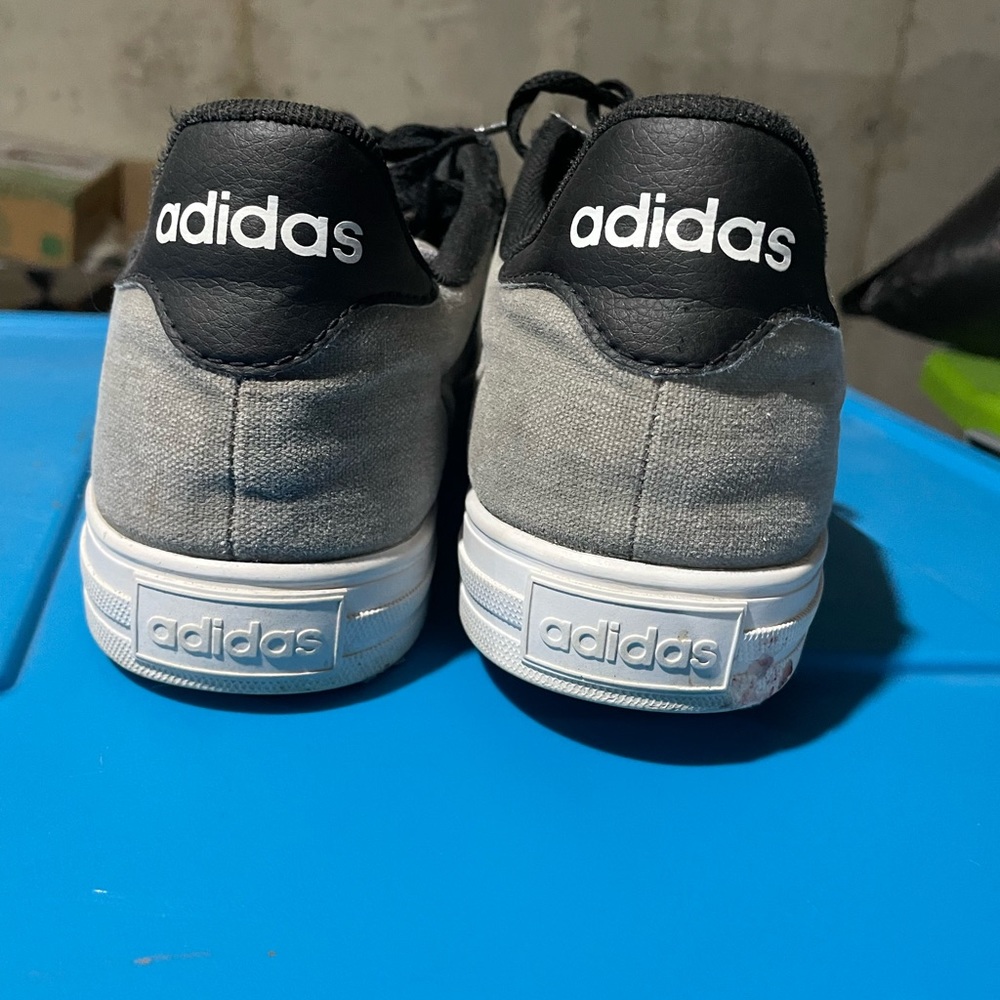 Men canvas and leather adidas skater shoes